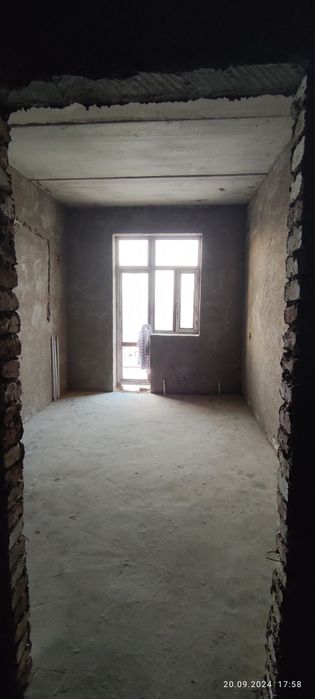 Karobka dom. Kv=4.3 ml/sum Qarshi shahrini markazidan 73 m² + balkon