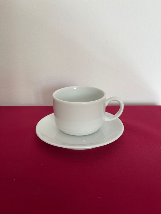 Set 6 cești cafea din porțelan cu farfurioare – alb, elegant