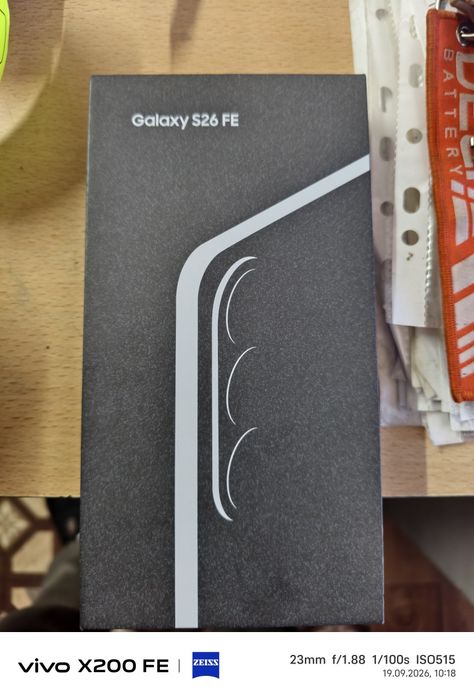 Телефон Samsung Galaxy S26 FE
