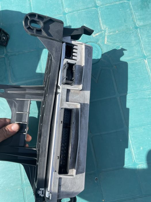 Amplificator audio Bang olufsen Audi a4 a5 b8