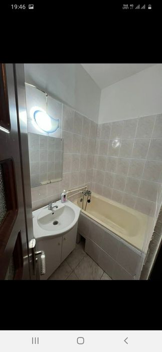 Garsoniera de inchiriat