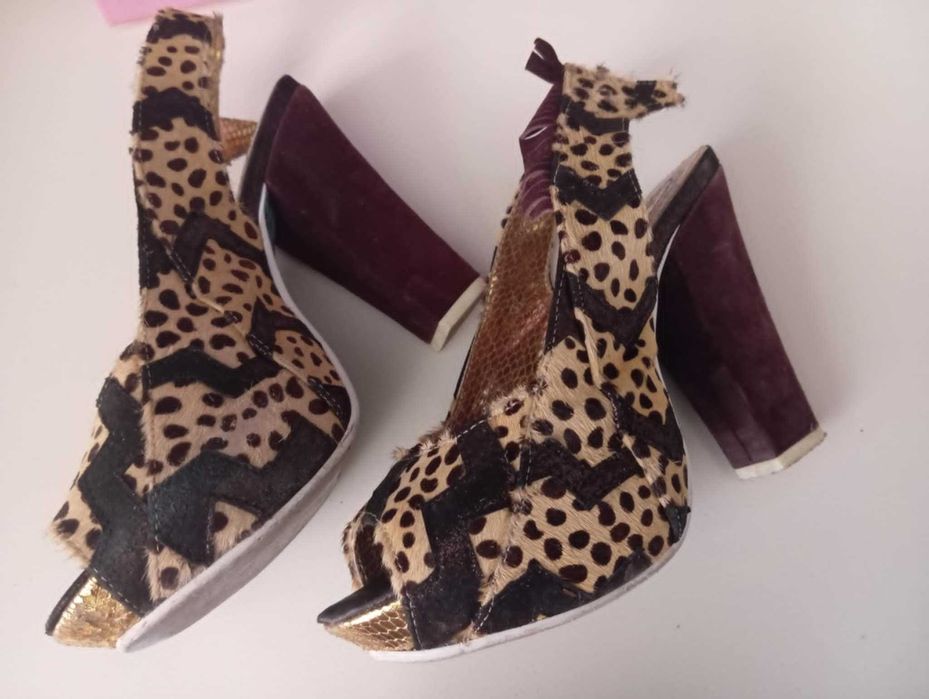 Сандали Irregular Choice тигрови