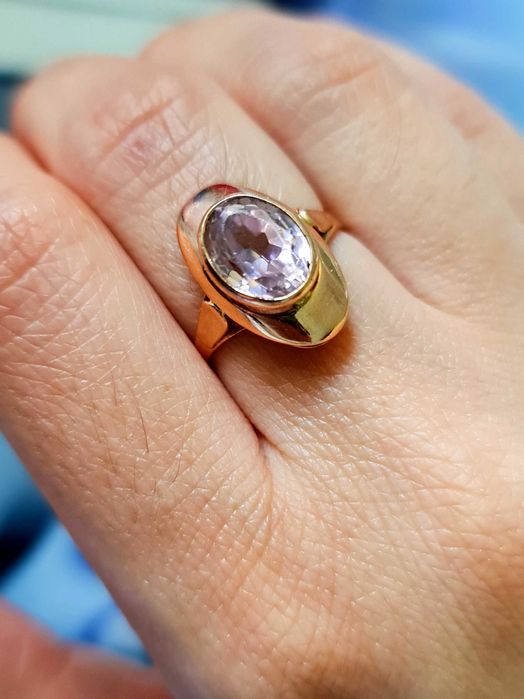 Золотое советское кольцо 583 пробы с гранатитом