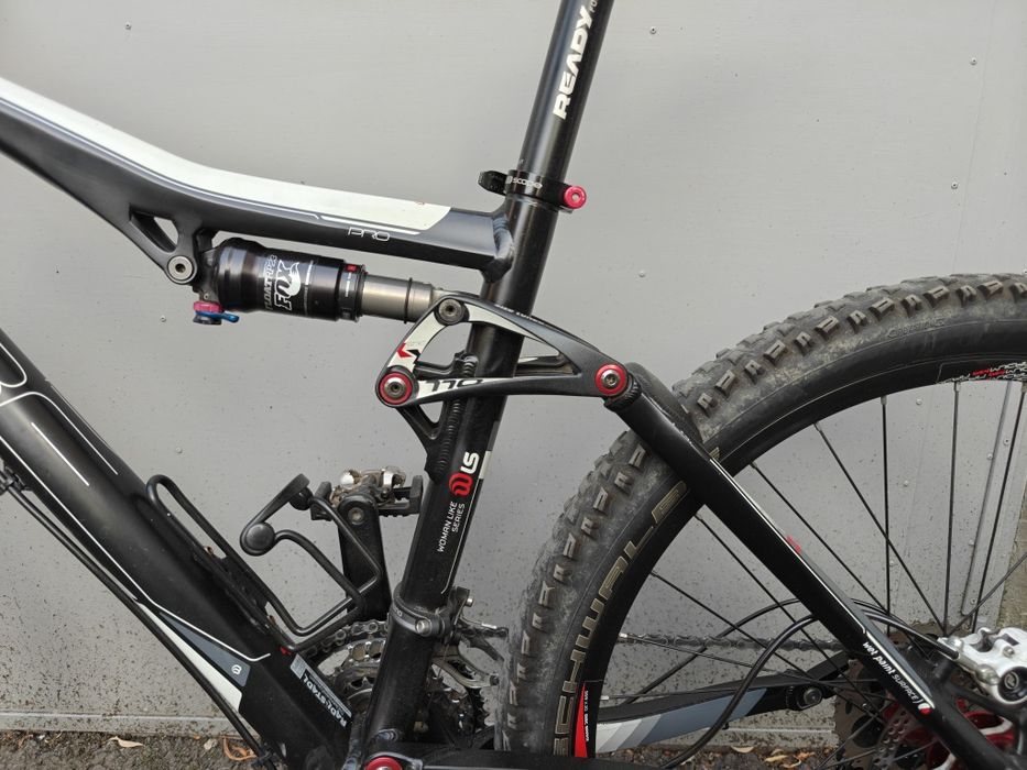 Bicicleta cross CUBE AIM pro