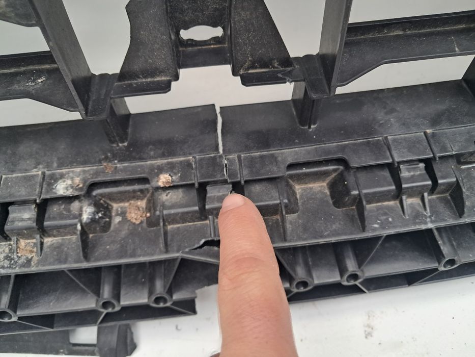 Грил решетка  Vw T6 Multivan