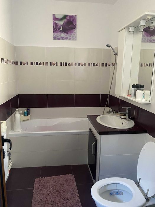 Vand apartament 2 camere cartier OBOR