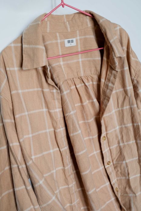 Рубашка Uniqlo, бежевая