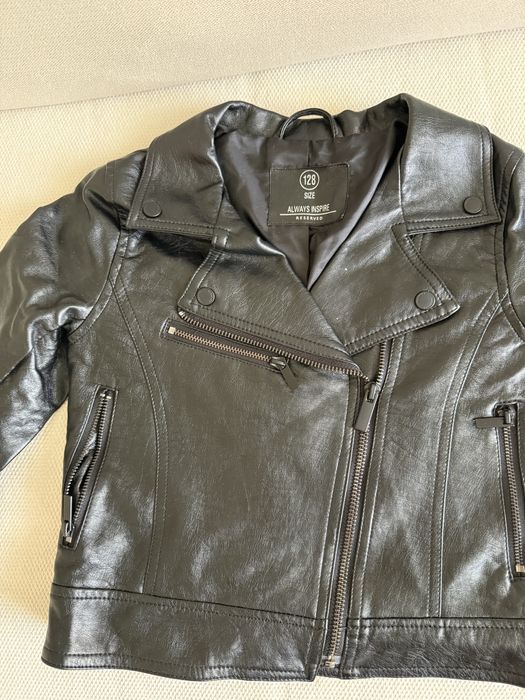 Продам Детские вещи