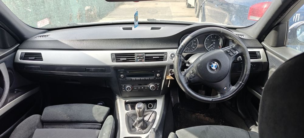 Vindem piese rezultate din dezmembrarea unui BMW seria 3 E90 NFL