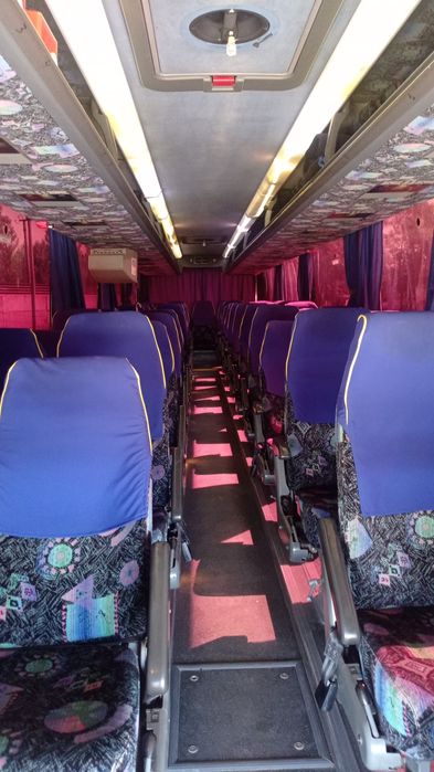 Автобус с водителем