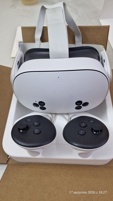 Очки виртуальной реальности Meta Quest 3S 128 Gb