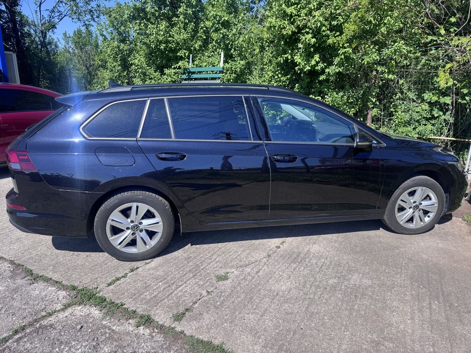 VW Golf 8 break 2.0 tdi fabricat dec 2021