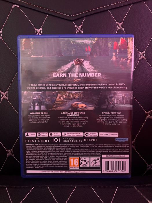 007 First Light PS5 (rezervat)