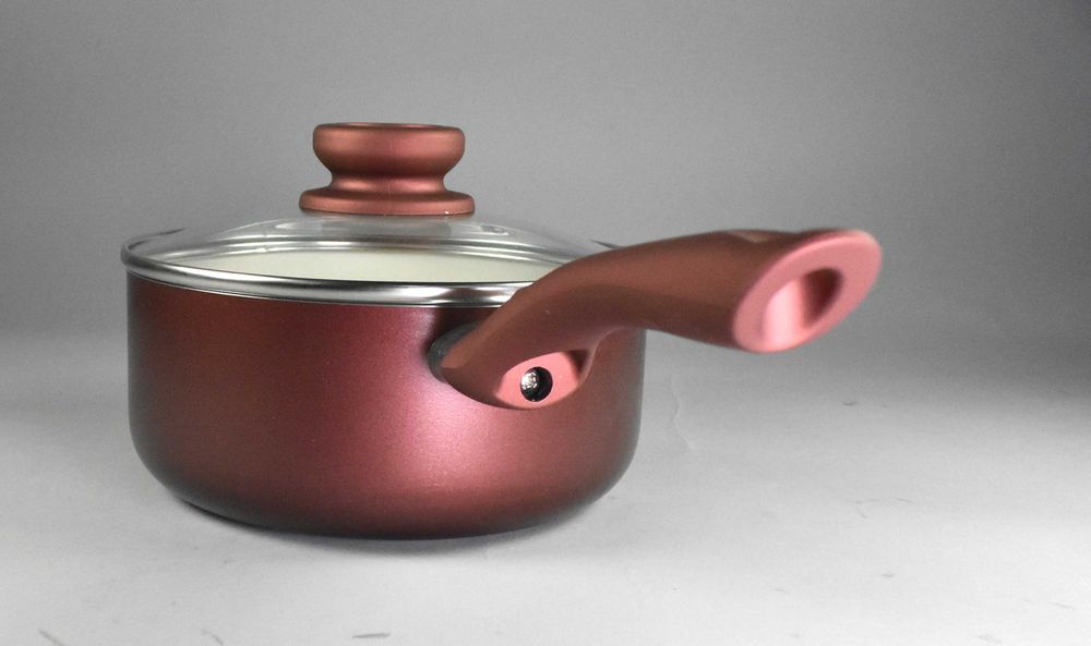 Касерола със стъклен капак