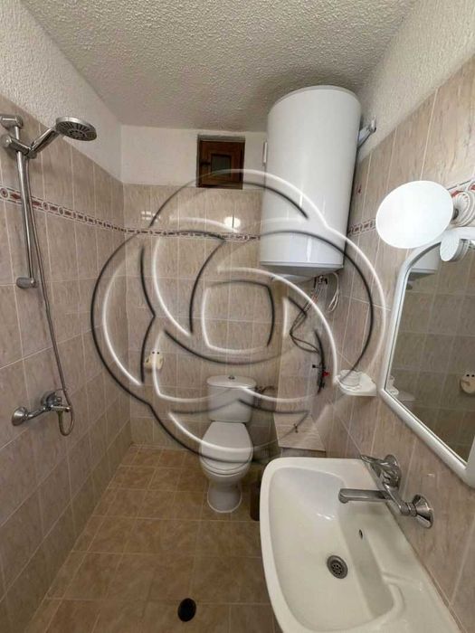 Дава се под наем Двустаен апартамент в Пловдив, Кючук Париж - 60 кв.м за 398.82 € - Снимка #2