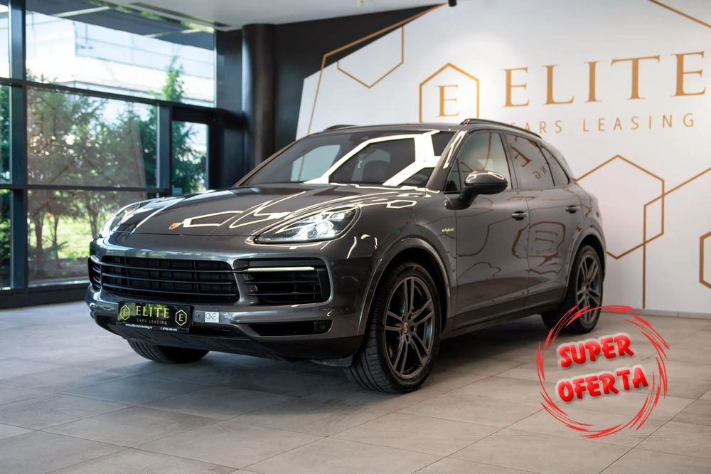 Porsche Cayenne PANO / LED / PARK / Leasing / Garantie 12 luni