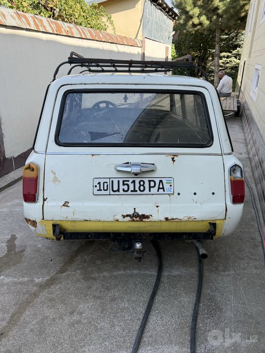 2102 sotiladi 1981 yil