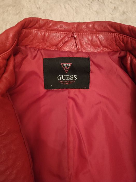 Geaca de damă tip biker/moto din piele Guess