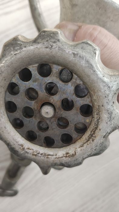 Мясорубка ручная