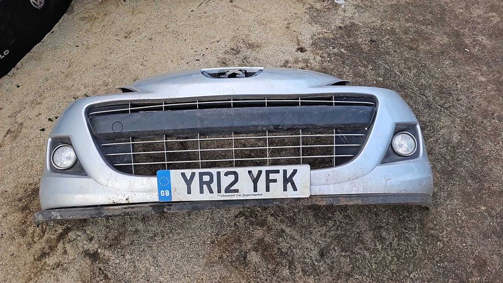 Bara fata Peugeot 207 an 2012