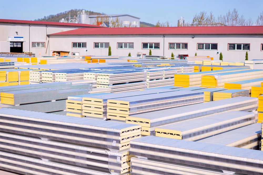 panouri sandwich doar noi