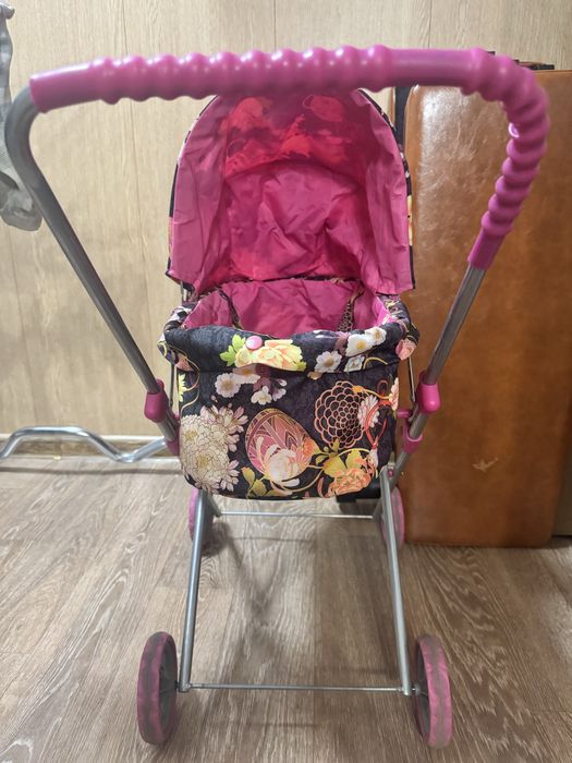 Продам детскую коляску для кукол