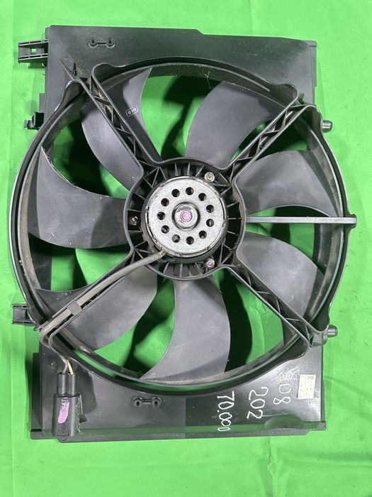 W202 w208 электровент вентилятор охлаждения двигателя авторазбор мерс