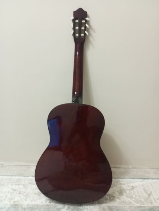 Продам продам гитару