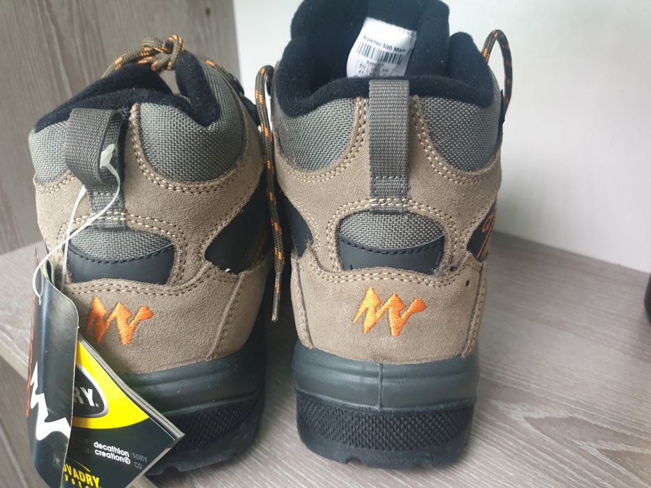 мъжки обувки Quechua