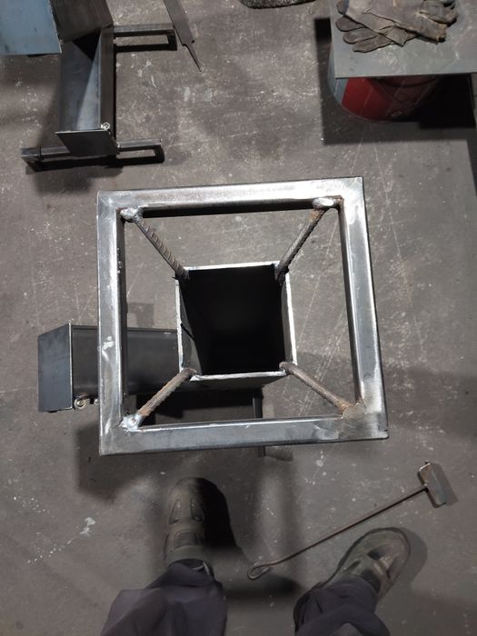 Soba racheta cu vatrai