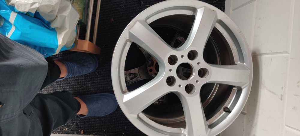 Vand jante cu anvelope de vara