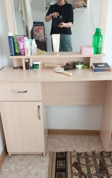 Срочно продам спальный гарнитур