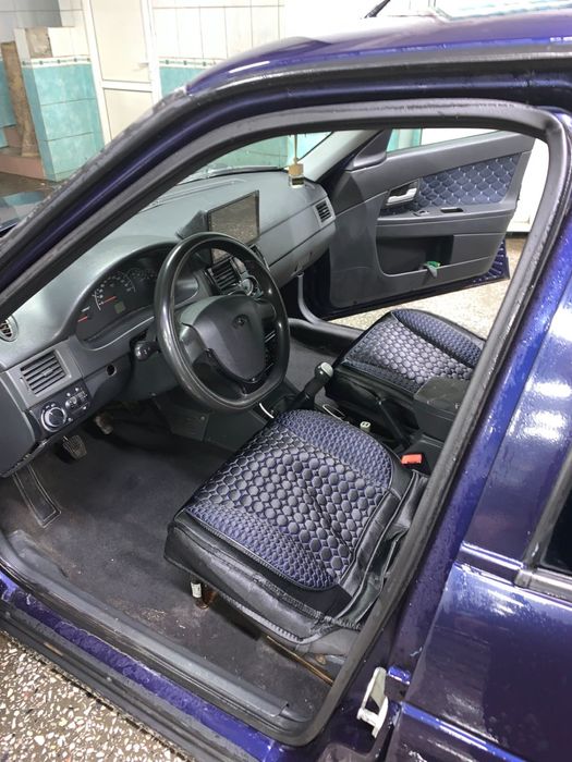 Приора 2011 года