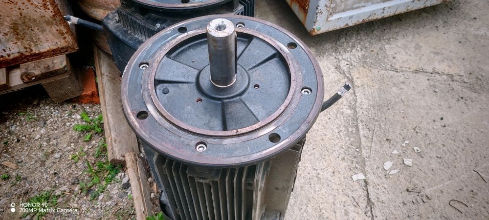 Motor standard de curent alternativ trifazat GRUNDFOS MG160MB2-42FF300-H3, 160BB 15kv