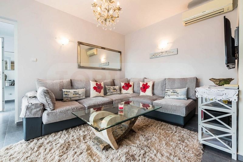 Продава се Къща в к.к. Албена - 185 кв.м за 1509 €/кв.м - Снимка #3