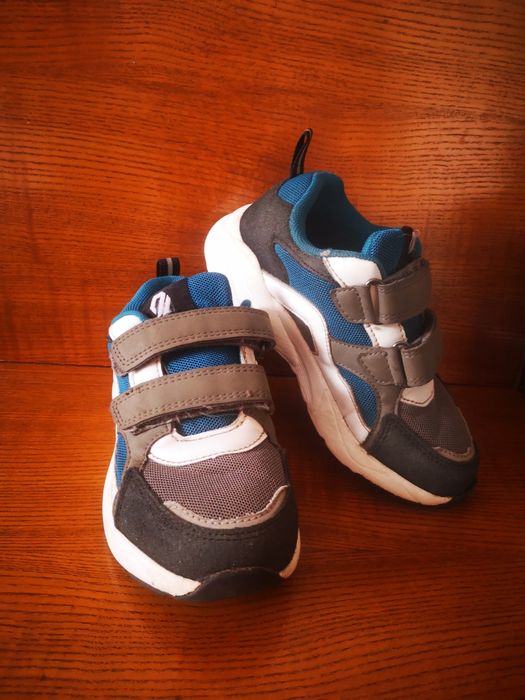 Детские кроссовки для мальчика