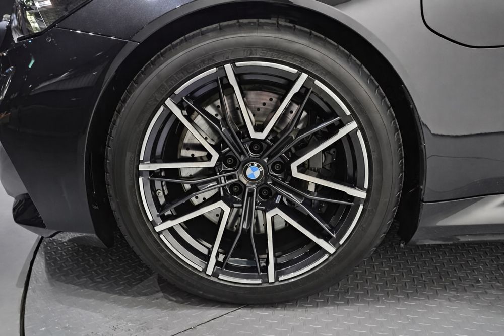 BMW M5 (G90) 2025 год