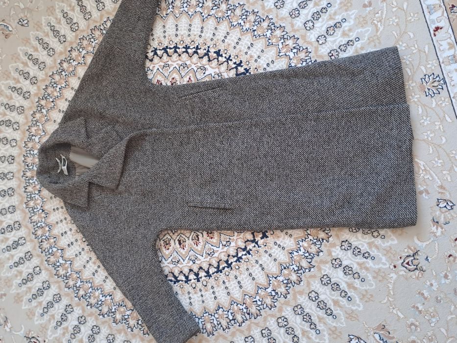 Демисезонное пальто