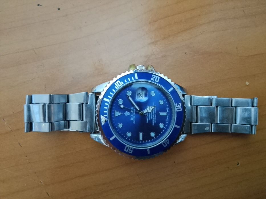 Roleks sotiladi xolati zor