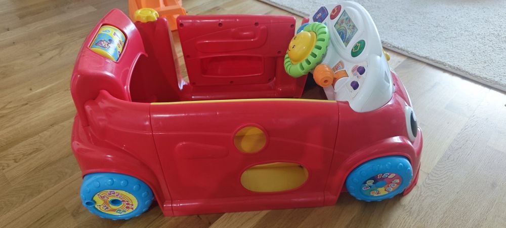 Детска музикална количка Fisher Price