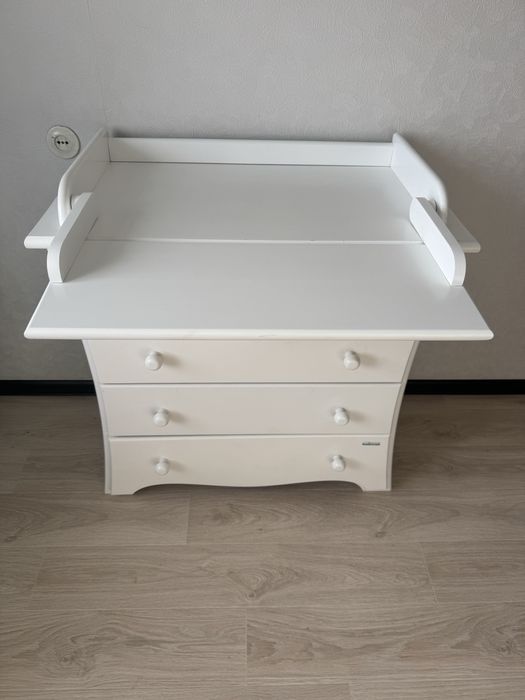 Продам кровать детскую