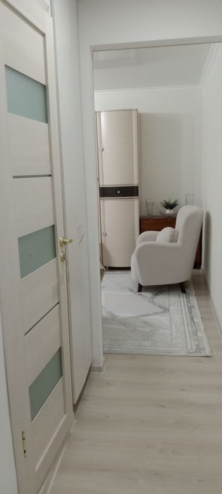 Срочно продам 2-х ком. Квартиру