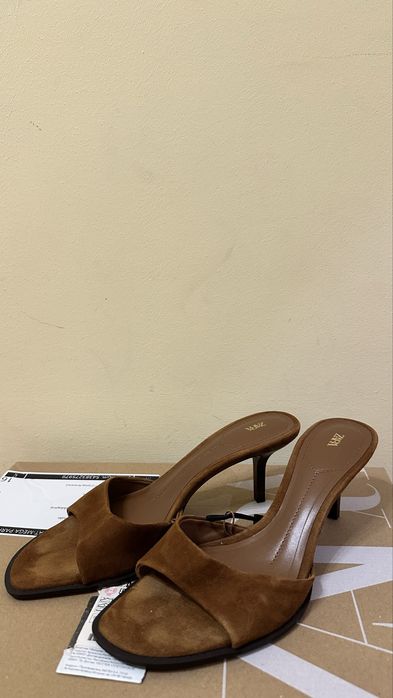 Кожаные мюли Zara 39 размера