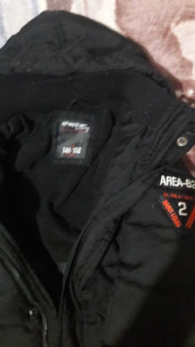 Продам  куртку зимнюю для мальчика