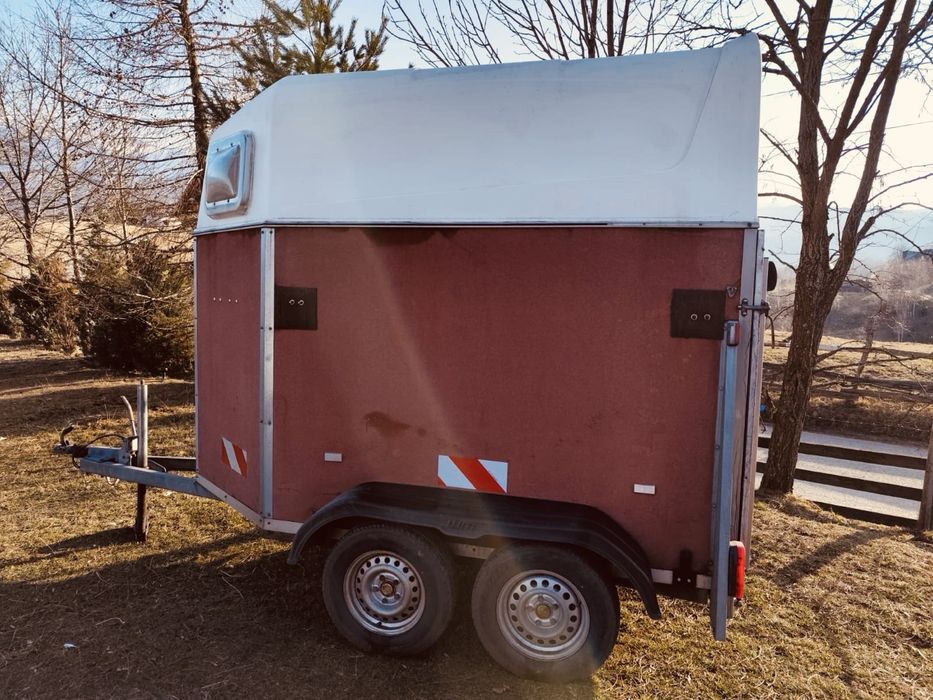 Remorca pentru animale Meyer cu doua locuri