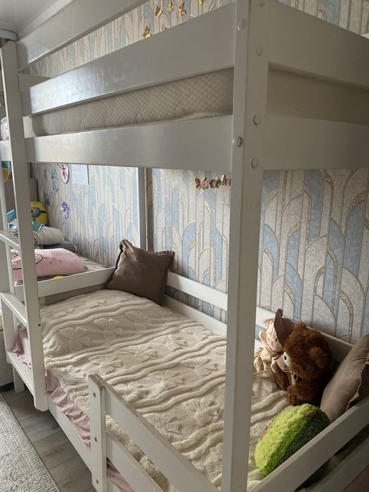 Двухярусная кровать детская