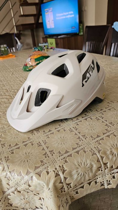 Каска за велосипед