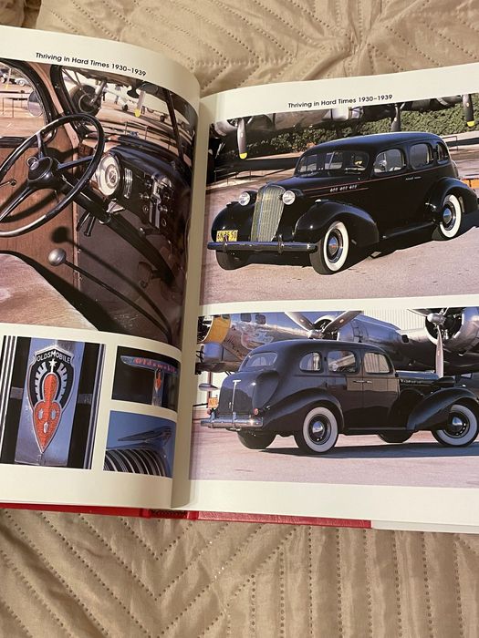 Книга , Кола, История на автомобил в САЩ,автомобилостроене