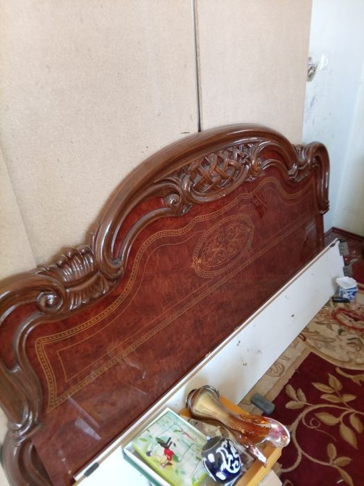 Продам спальни гарнитур
