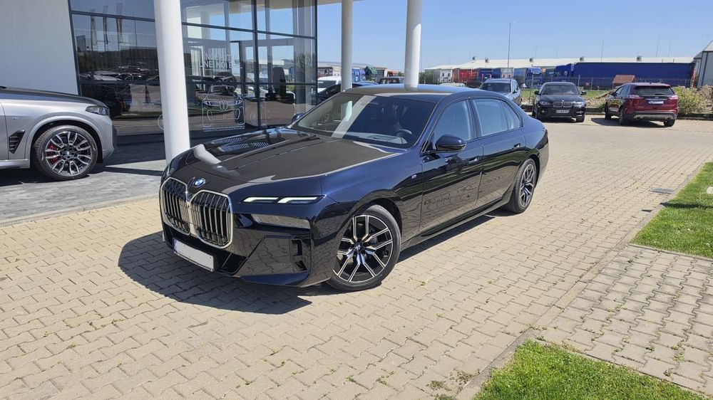 BMW Seria 7 BMW 740d xDrive MHEV